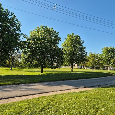 Siofoki Nyaralohaz Villa Exteriör bild
